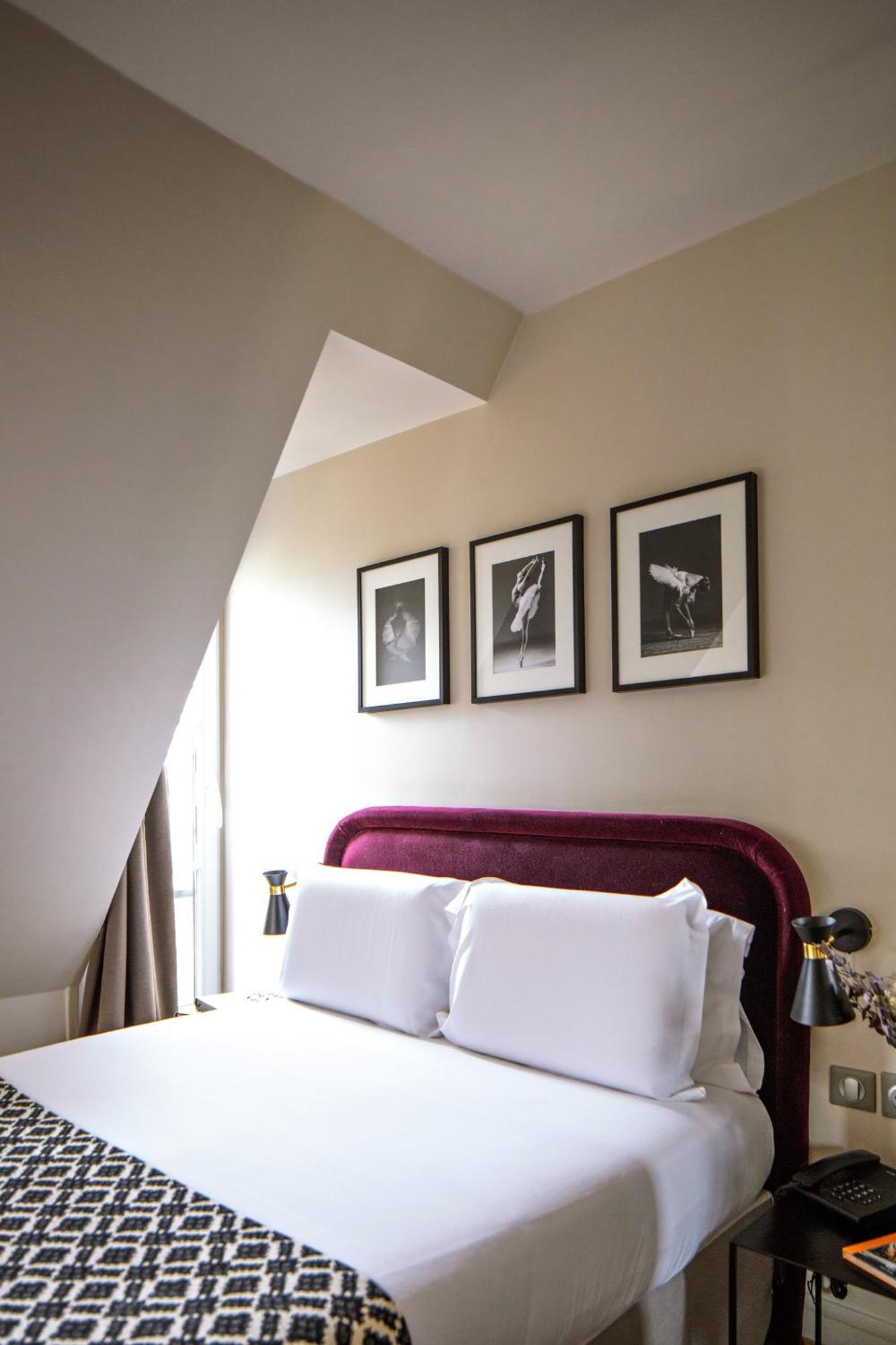 Monsieur Helder Paris